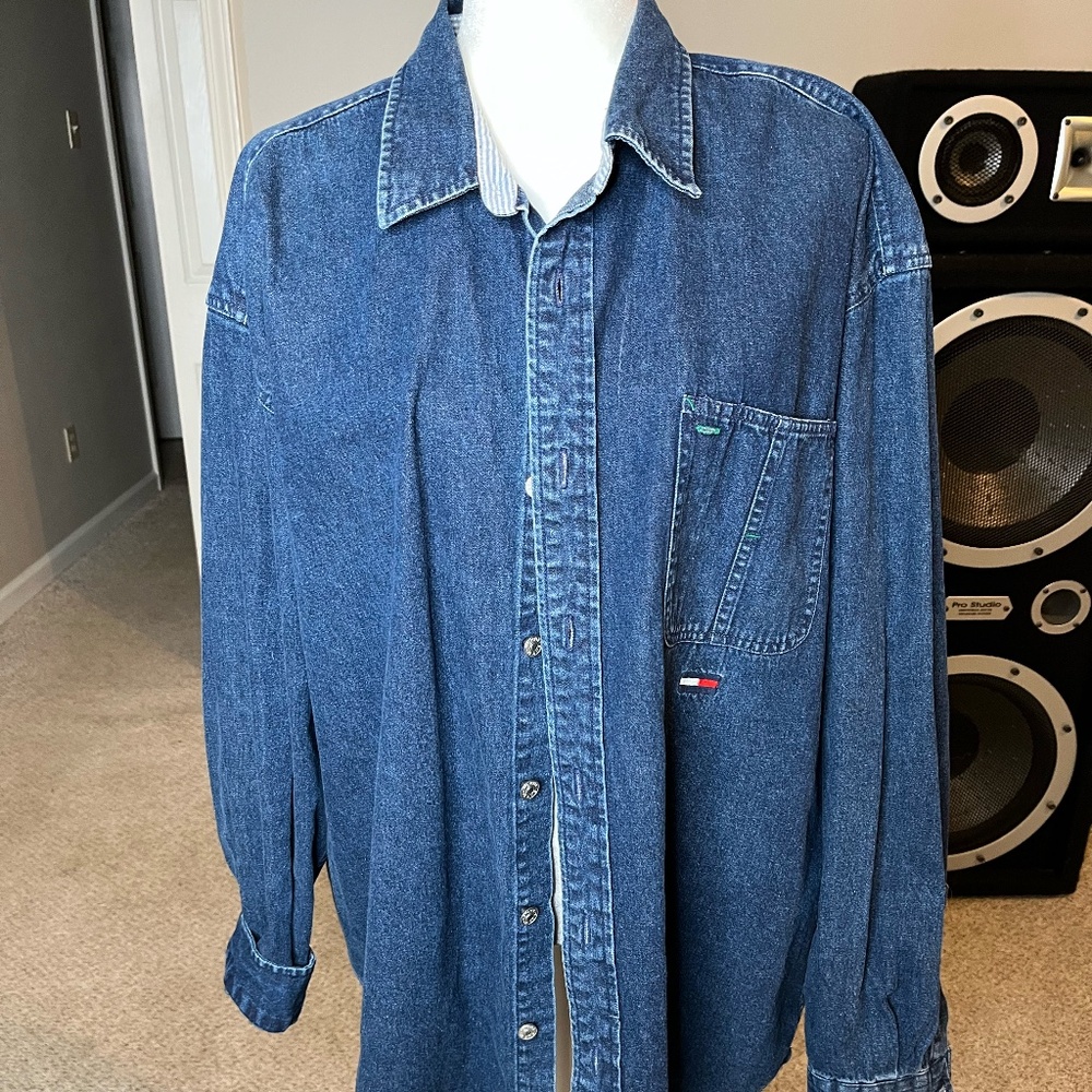 Vintage Tommy Hilfiger Demin shirt